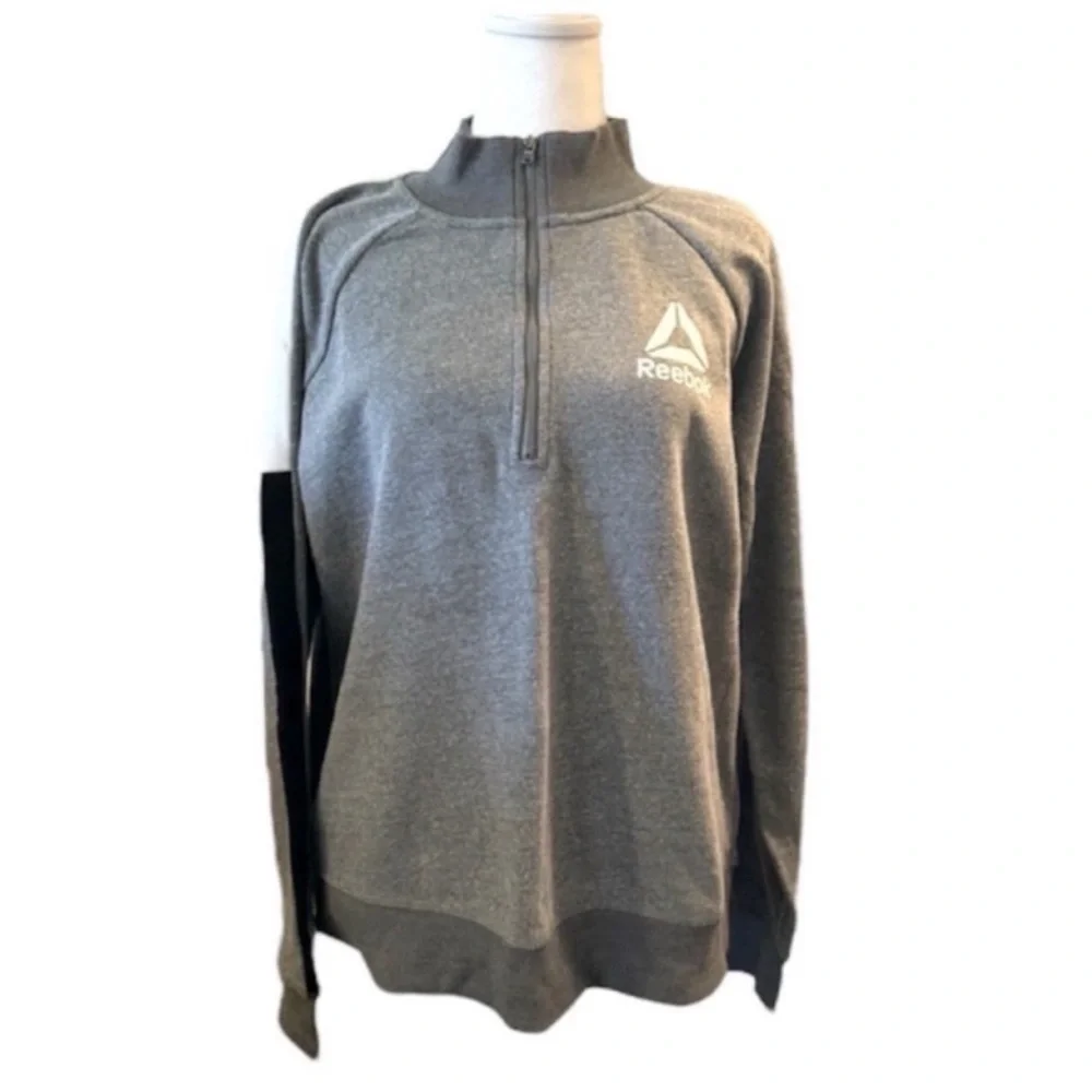 New Reebok Sweatshirt - Picture 4 of 5